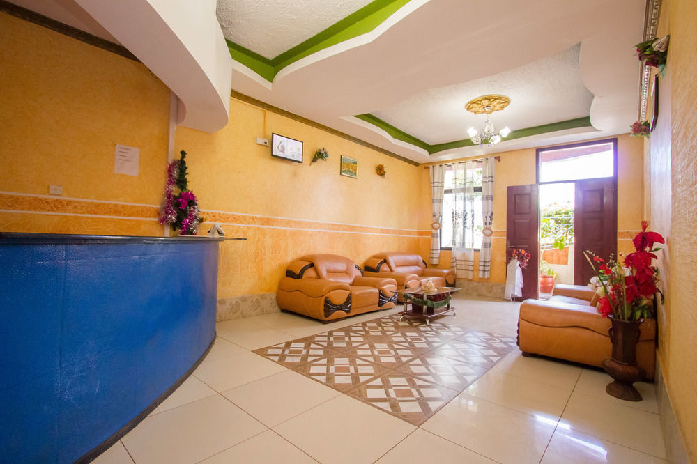 Grande Hotel Isiolo Esterno foto
