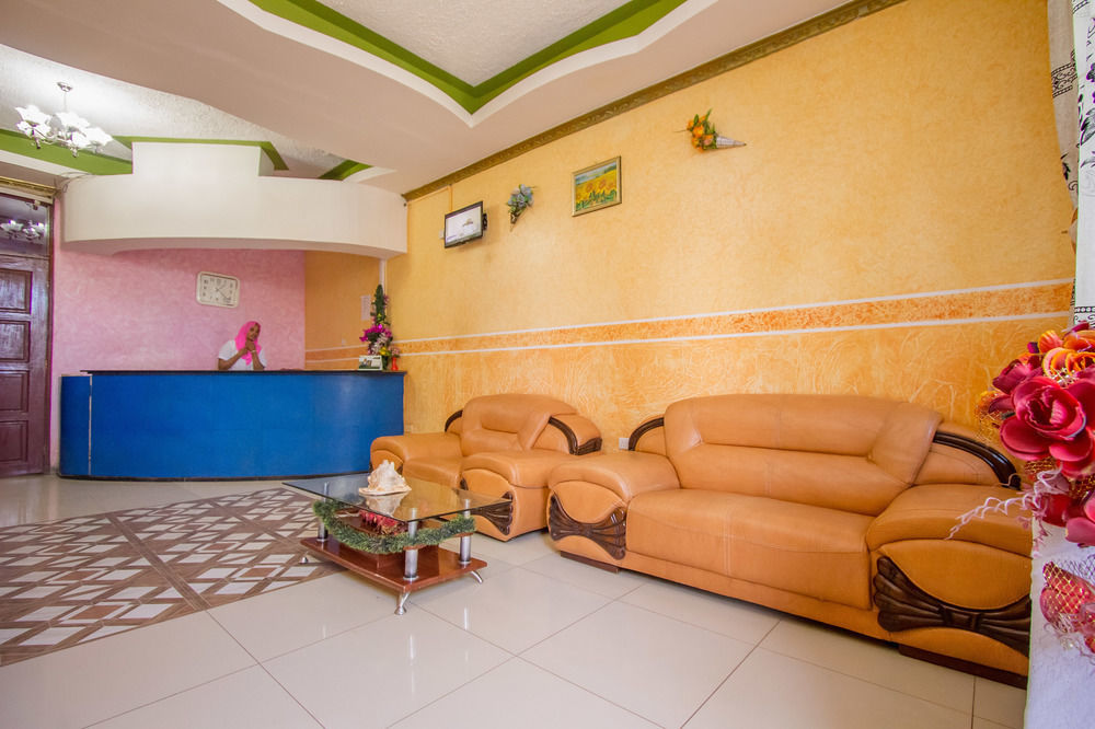 Grande Hotel Isiolo Esterno foto