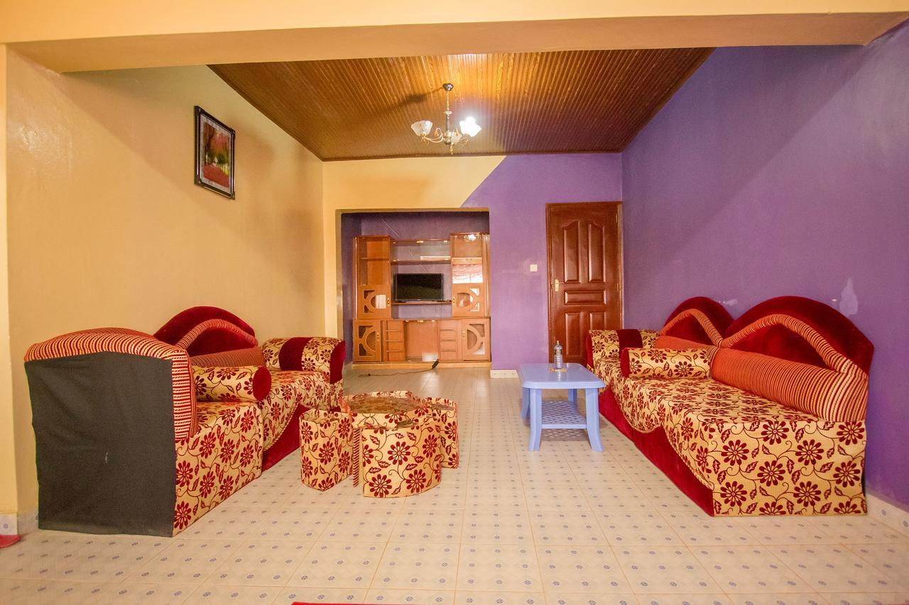 Grande Hotel Isiolo Esterno foto